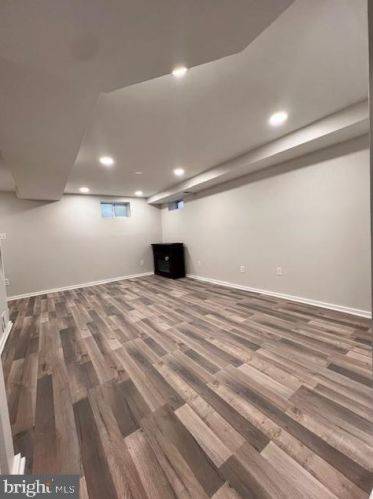 6949 Westhampton Dr, Alexandria VA 22307-1527 exterior