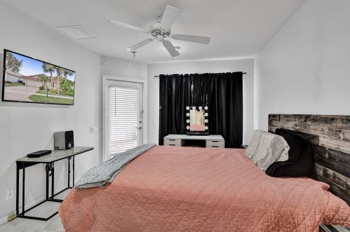 12203 Castle Pne Rd, Boynton Beach FL 33437-6019 exterior