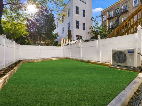 419 St, Union City NJ 07087-4024 exterior