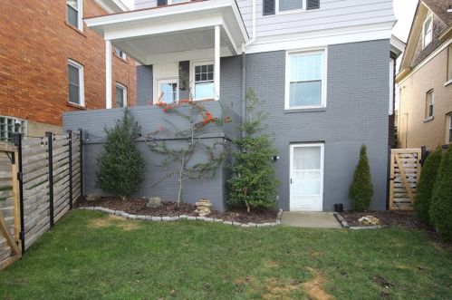 1664 Hillsdale Ave, Pittsburgh PA 15216-1870 exterior