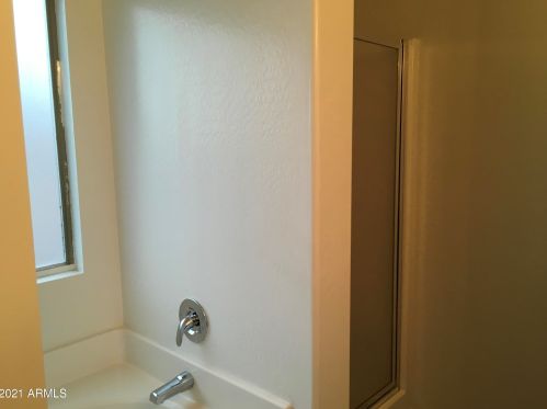 4218 Carter Rd, Phoenix, AZ 85041-6085