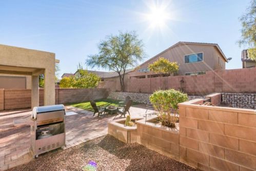 7429 Crimson Ridge Dr, Tucson AZ  85743-1471 exterior
