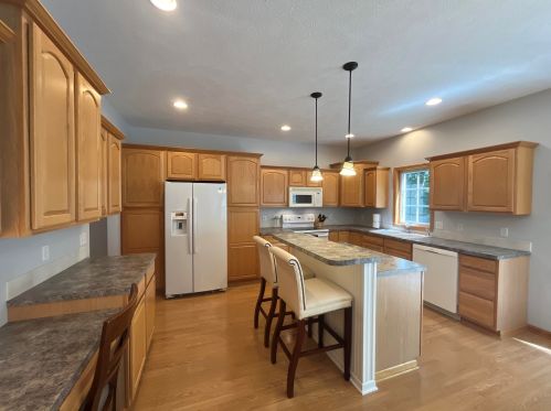 2598 87 St, Byron Township MI 49315-9245 exterior