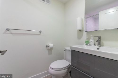 1447 28 St, Philadelphia PA 19121-3619 exterior