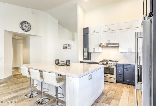 4333 Angela Dr, Phoenix AZ  85032-2282 exterior