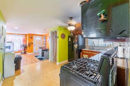 6116 Moody Ave, Chicago IL  60638-4312 exterior