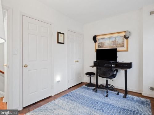 659 Columbus St, Alexandria VA  22314-1848 exterior