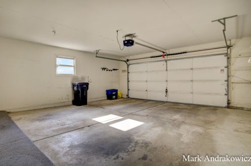 2055 Cross Creek Dr, Grand Rapids MI 49508-8775 exterior