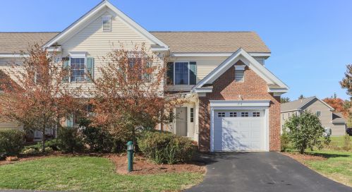 174 Cabernet Dr, Concord, NH 03303-1044