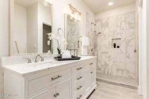 2494 Camino Valle Verde, Tucson AZ  85715-3405 exterior