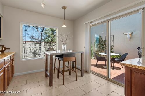 7256 Camino Valle Verde, Tucson AZ  85715-3408 exterior