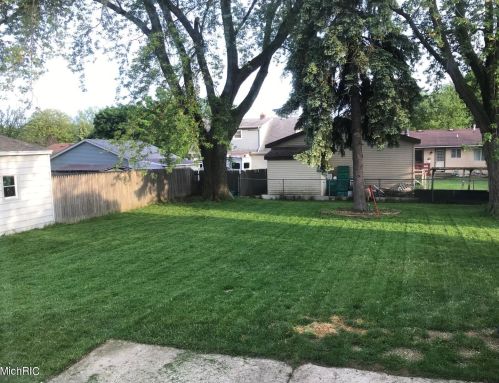 730 Oakcrest St, Wyoming MI exterior