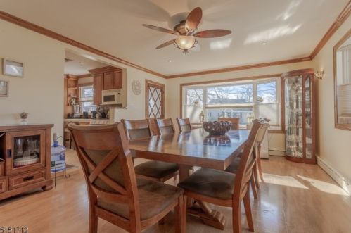 301 West Ln, Clark NJ  07066-1631 exterior