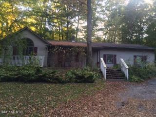 9487 Grand River Dr, Ada MI  49301-9246 exterior