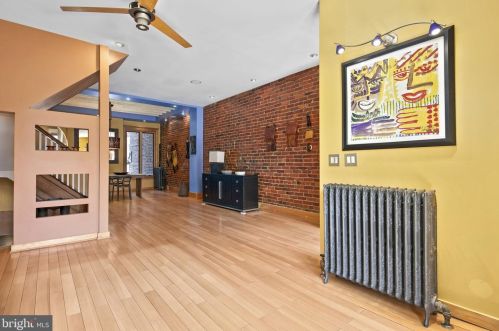 2728 13th St, Washington DC 20018-3901 exterior