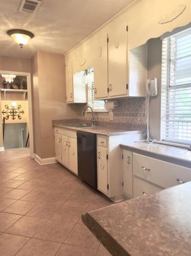 3729 Renee Cir, Gainesville GA 30507-8034 exterior