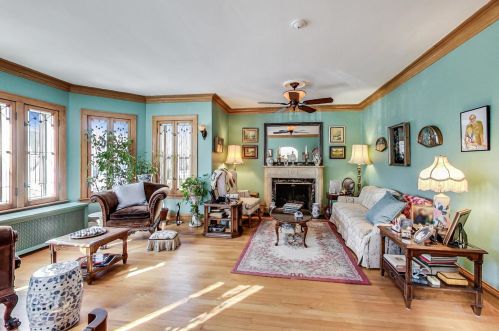 6207 Moody Ave, Chicago, IL 60638-4313