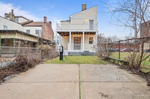 86 44 St, Pittsburgh PA 15201-1711 exterior