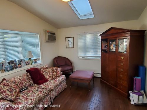 309 Cedar Ave, Red Bank NJ  07711 exterior