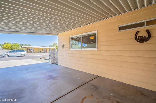 8938 Country Clb Dr, Chandler AZ 85248-6417 exterior