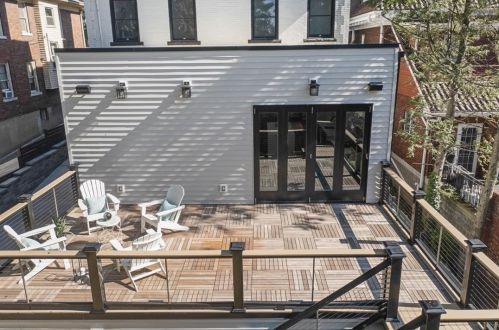 5532 Forbes Ave, Pittsburgh PA  15217-1126 exterior