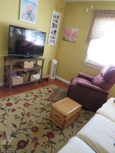 395 4th Ave, Paterson NJ 07506-1541 exterior