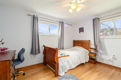 233 Anita Ave, Pittsburgh PA 15217-3120 exterior