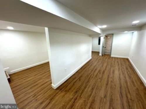 3101 Memorial St, Alexandria VA 22306-1542 exterior