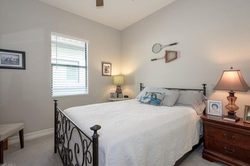 6554 Amarone Ln, Naples FL exterior