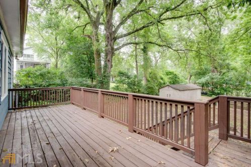 39 Branham St, Atlanta GA 30317-1228 exterior