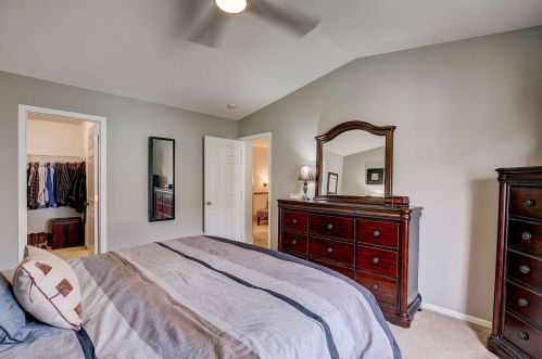 1864 Christensen Ave, Saint Paul MN 55118-2751 exterior