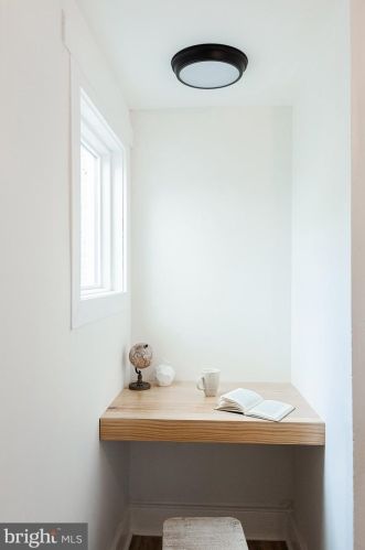 216 James St, Lancaster PA 17603-2910 exterior