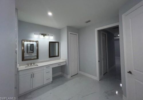 3367 10 Ave, Naples FL 34117-4984 exterior