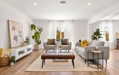 1909 Belford Dr, Austin TX 78757-8205 exterior