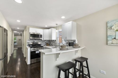 352 91st St, Chicago IL 60619-7427 exterior