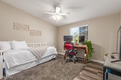 2208 Estrella Rd, Phoenix AZ 85087-8179 exterior