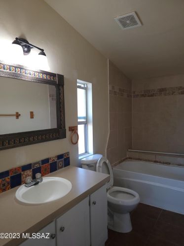 10003 Horse Mesa Trl, Tucson AZ  85743-7583 exterior