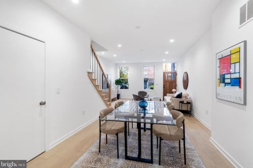 618 Catharine St, Philadelphia PA  19147-2910 exterior