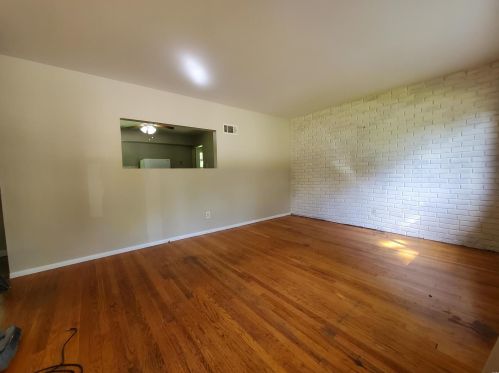 11909 Homestead Ave, Saint Louis MO  63138-2518 exterior