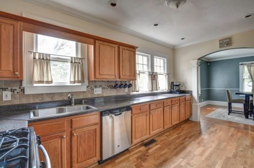 2719 Arbor Ave, Atlanta GA  30317-2903 exterior