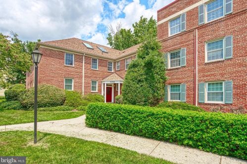 2232 Washington Ave, Silver Spring MD  20910-2638 exterior