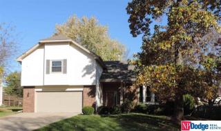 910 Michael Dr, Omaha NE  68046-6056 exterior