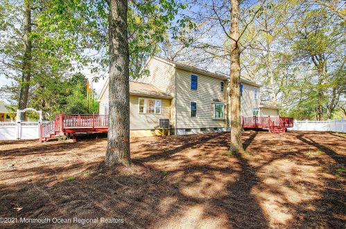 2278 Burroughs Ave, Northfield NJ 08225-1063 exterior