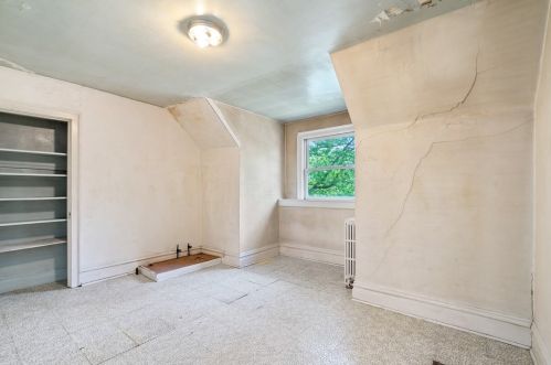 1675 Beechwood Blvd, Pittsburgh PA 15217-1713 exterior