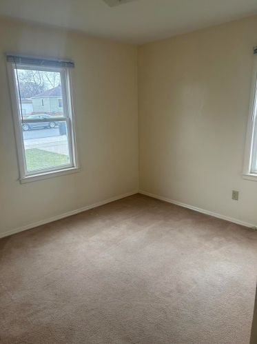 919 Aldon St, Wyoming MI exterior