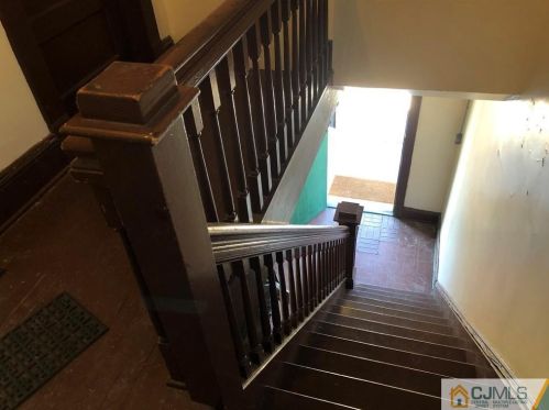 244 Hamilton St, New Brunswick NJ 08901-2206 exterior