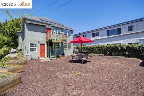 1522 Harmon St, Berkeley CA 94703-2415 exterior
