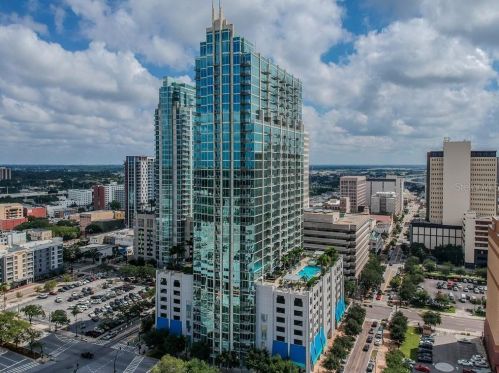 777 Ashley Dr, Tampa FL  33602-4356 exterior