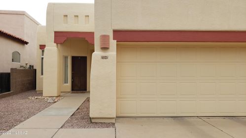 6525 Shadow Bluff Dr, Tucson, AZ 85704-6950
