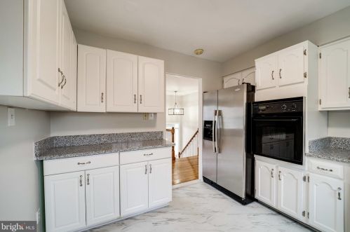 4110 Duvawn St, Alexandria VA 22310-2022 exterior